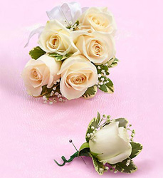 Deluxe Bundle  Davenport Florist - Same Day Flower Delivery - Flower Power 